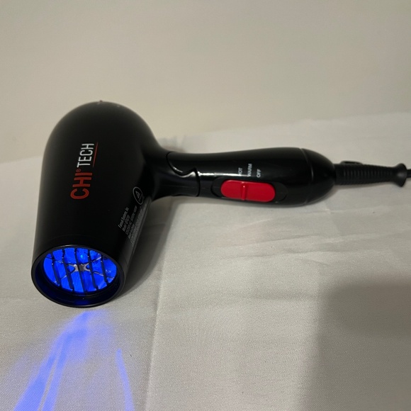 CHI Tech Travel Ceramic Hair Dryer Collapsible Black Red Model GF8230 Blue Light - Picture 1 of 8